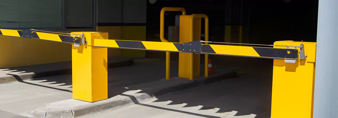 Residential Parking Gate Repair in Pine Hills, Florida